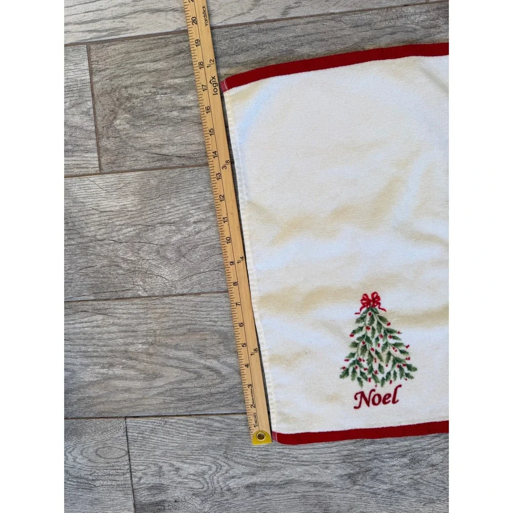 Lenox Set‎ of 2 Hand Towels Christmas Tree Noel Holiday Tea Bath Towel Fingertip